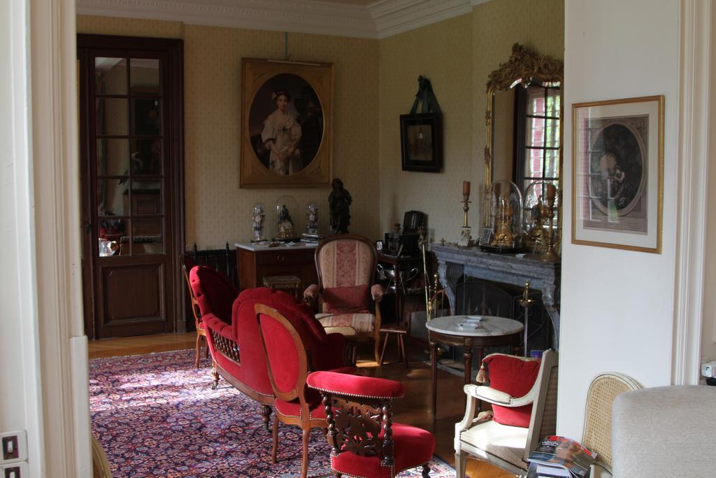 مبيت وإفطار Gevrolles Chateau Du Breuil المظهر الخارجي الصورة